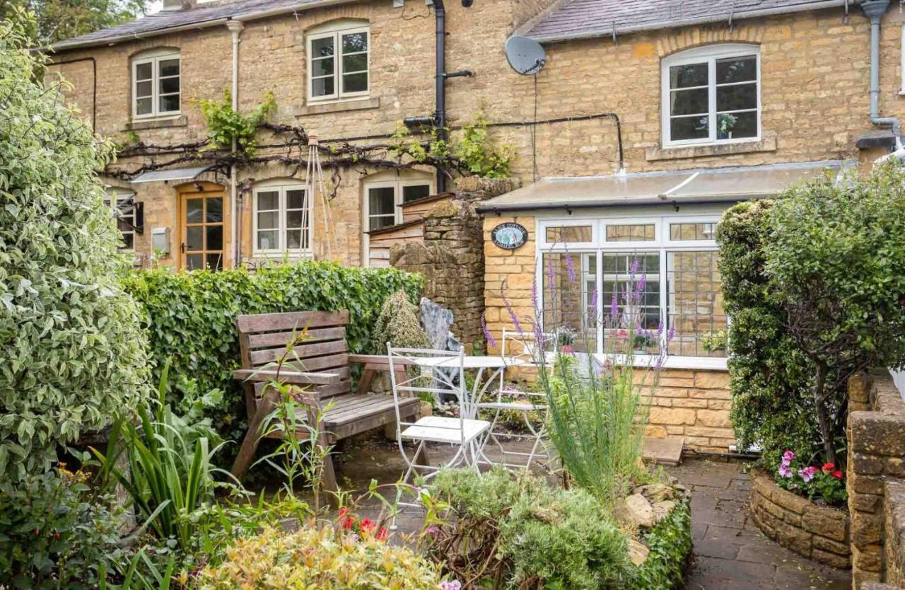 Alice Cottage Блокли Екстериор снимка