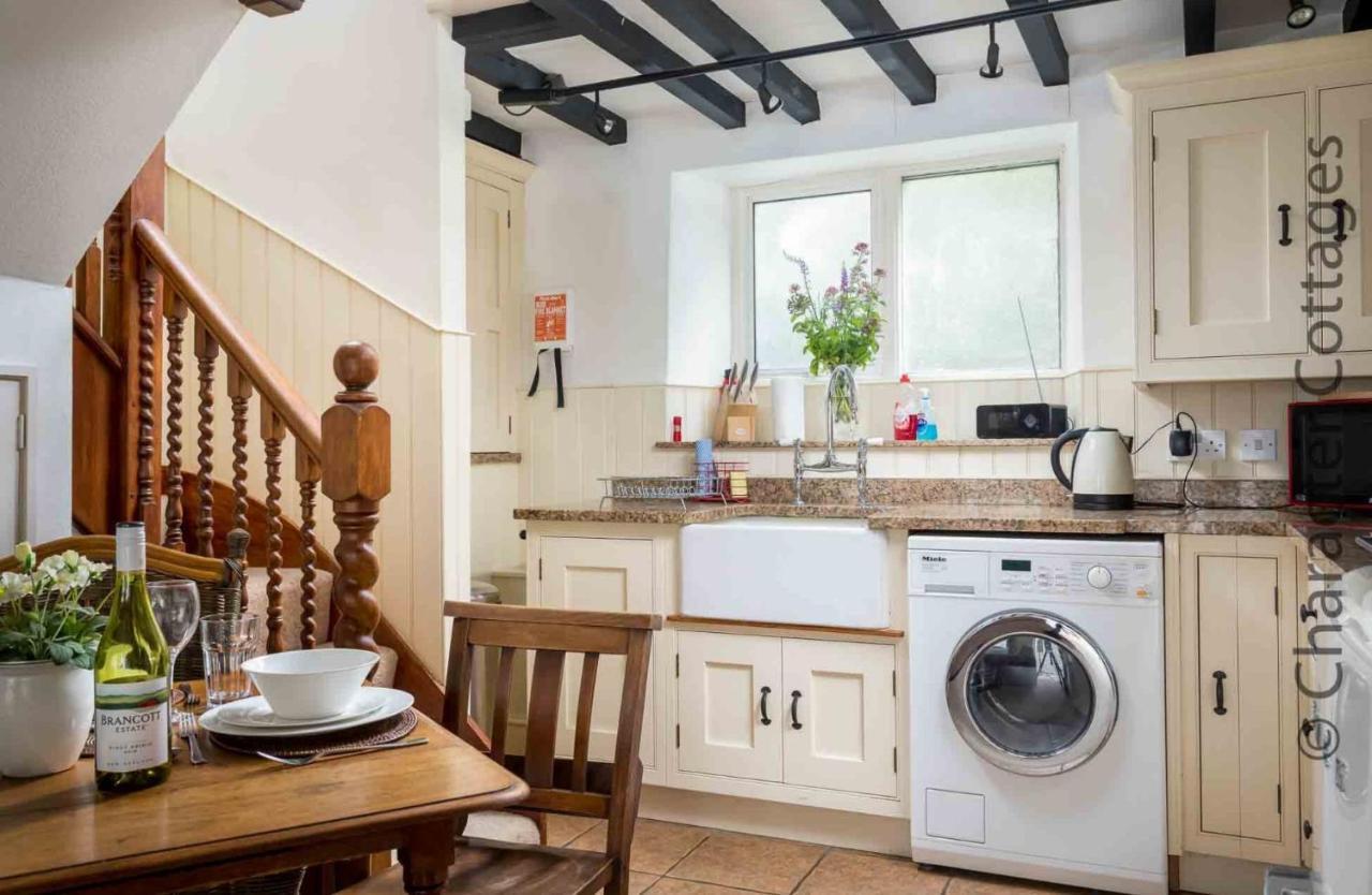Alice Cottage Блокли Екстериор снимка